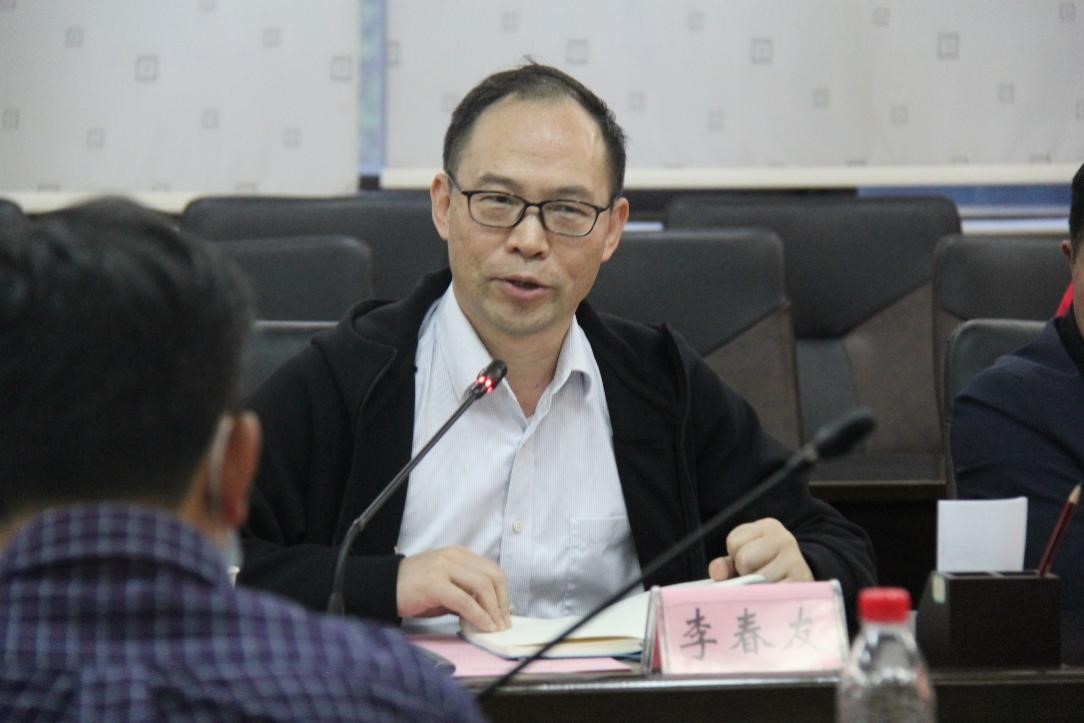 培训会由mpacc教育中心主任李春友主持.图一 mpacc研究生校内